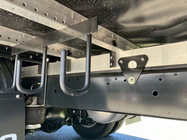 シャーシとネタの状態です。|日野 レンジャー 2PG-FD2ABG(2WD)の写真6