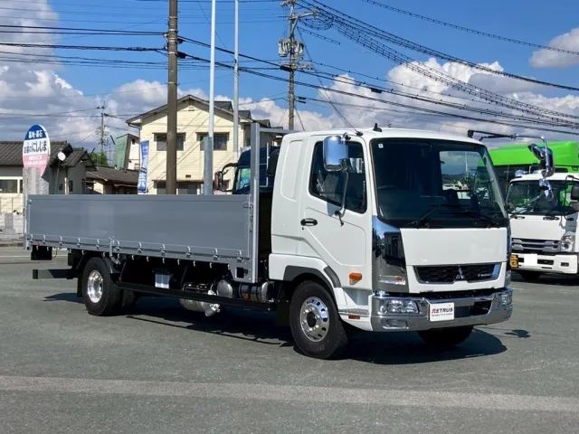 ホイールはアルミ製です。|三菱 ファイター 2KG-FK65F(2WD)の写真2