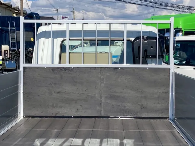 三菱 ファイター 2KG-FK65F(2WD)の写真10