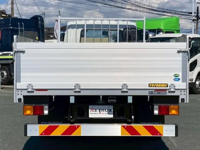 リヤ周りの状態です。|三菱 ファイター 2KG-FK65F(2WD)の写真11