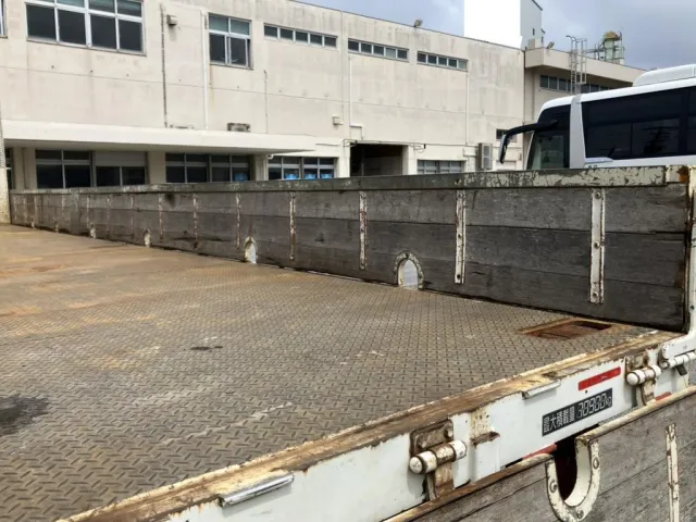 運転席側アオリ内側の状態です。|日野 レンジャー LDG-GK8JRAAの写真30