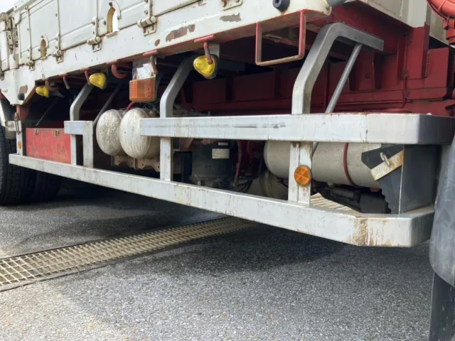 運転席側サイドバンパーの状態です。|日野 レンジャー LDG-GK8JRAAの写真38