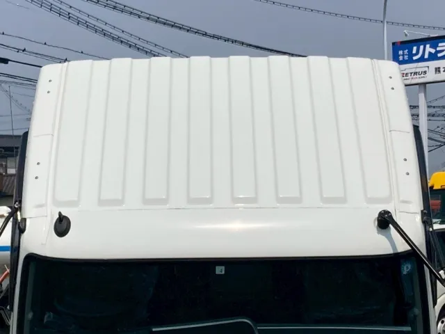 キャブ天井|三菱 ファイター 2KG-FK65F(2WD)の写真25