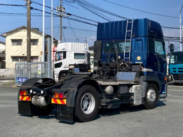 UDトラックス クオン QKG-GK6XADの写真4