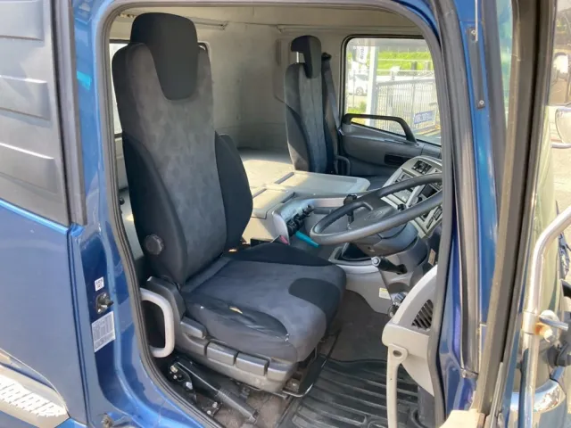 室内|UDトラックス クオン QKG-GK6XADの写真6