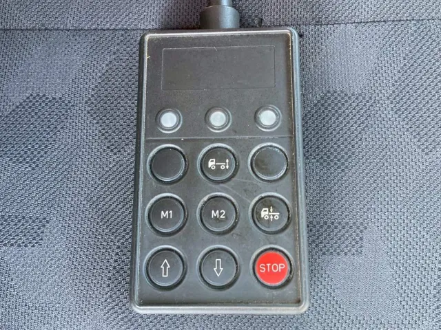 エアサスコントローラ|UDトラックス クオン QKG-GK6XADの写真30