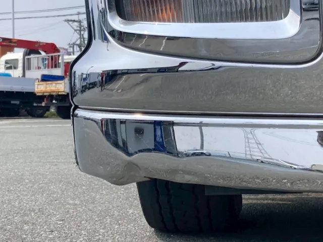 16|いすゞ ギガ 2PG-CYM77Cの写真16