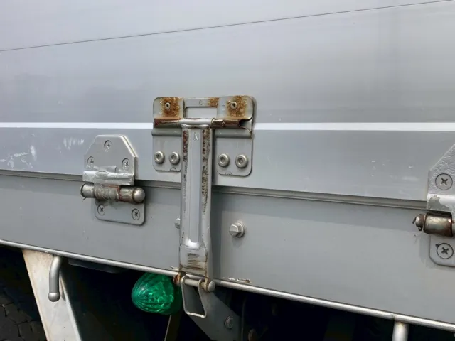 24|いすゞ ギガ 2PG-CYM77Cの写真24