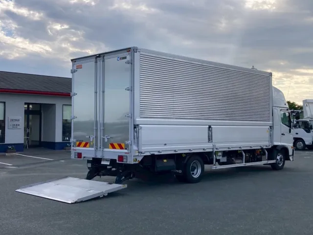 格納式パワーゲート付きです|日野 レンジャー 2PG-FD2ABG(2WD)の写真4