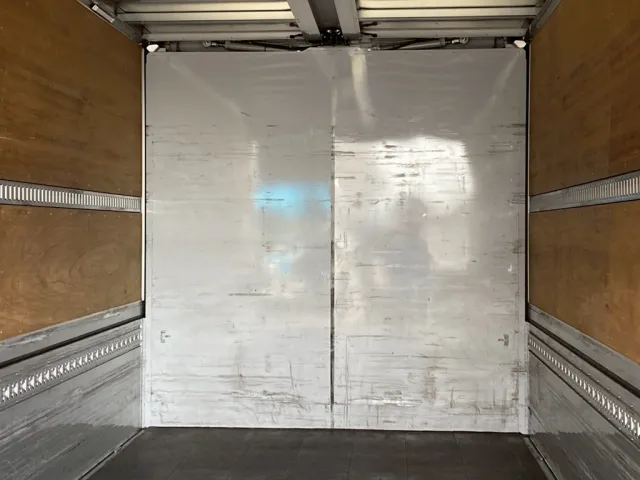 前壁の状態|日野 レンジャー 2PG-FD2ABG(2WD)の写真12