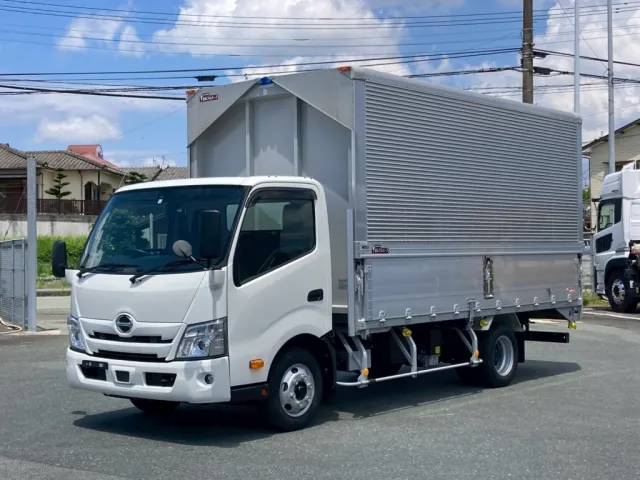 日野 デュトロ 2RG-XZU712M(2WD)の写真1