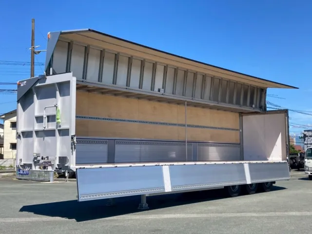 ラッシングレールは2段です|トレクス PFB34118の写真3