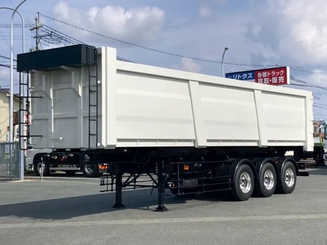 外装はサーフェーサー仕上げとなってます|トレクス  PFB34112改の写真3