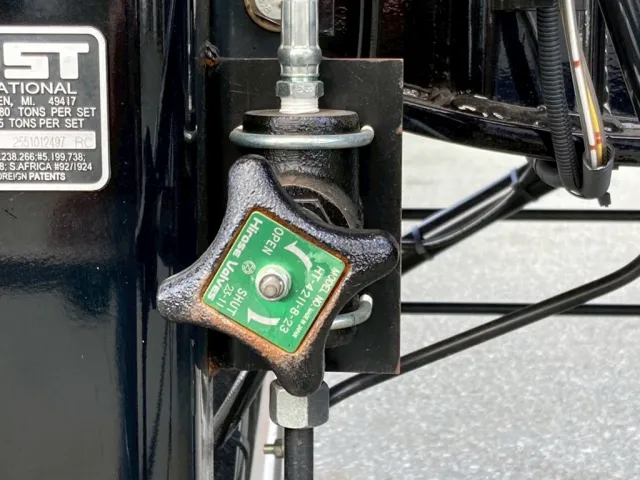 減圧バルブ付きです。（ハンドルに置き錆があります）|トレクス  PFB34112改の写真22