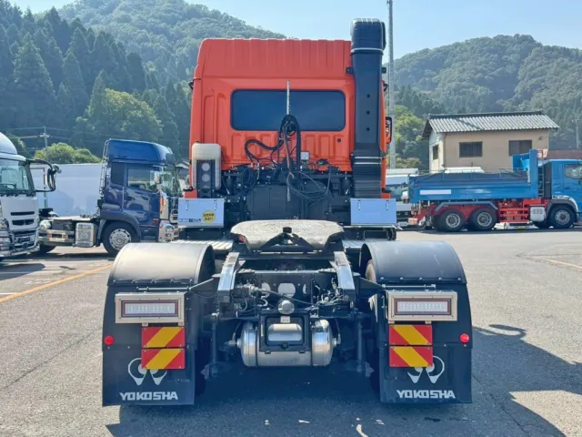 リヤ周りの状態です。|三菱 スーパーグレート 2PG-FP74HDRの写真6