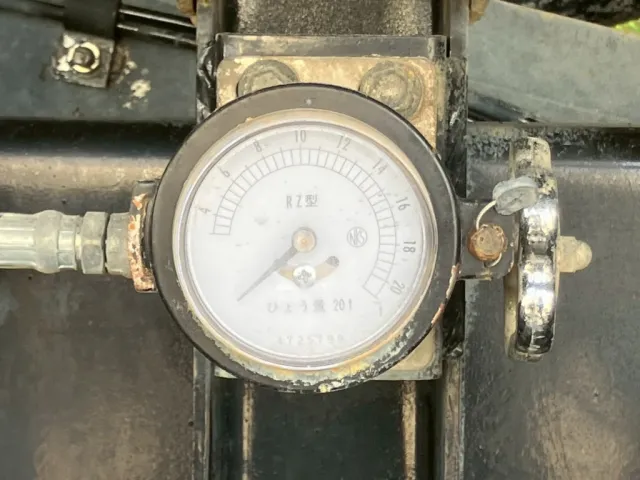 自重計です。|三菱 スーパーグレート QKG-FV50VXの写真40