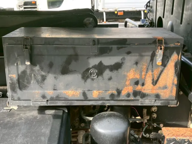 工具箱に、サビがあります。|三菱 スーパーグレート QKG-FV50VXの写真43