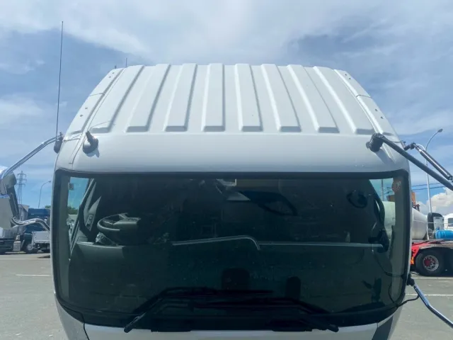 キャブ天井|三菱 ファイター 2KG-FK65F(2WD)の写真20