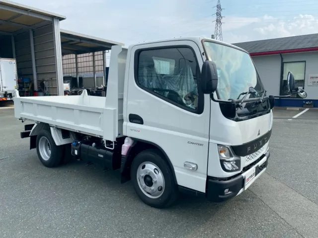 三菱 キャンター 2RG-FBA60(2WD)の写真2