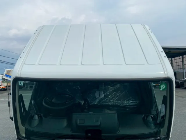 キャブ天井|三菱 キャンター 2RG-FBA60(2WD)の写真17
