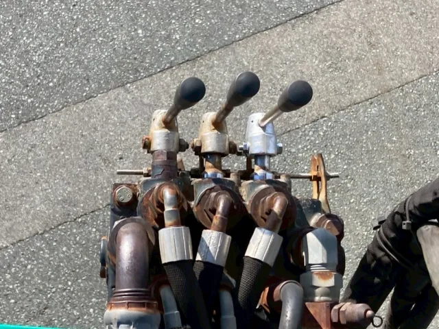 ジャッキ操作レバー|日野 プロフィア QPG-FS1EWEAの写真10