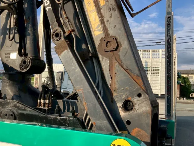 ブームの表面サビの状態|日野 プロフィア QPG-FS1EWEAの写真17