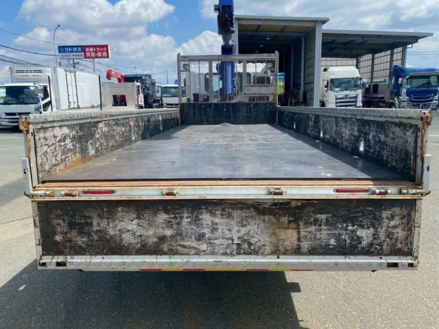 ボディー内|日野 レンジャー TKG-FD7JLAA(2WD)の写真7