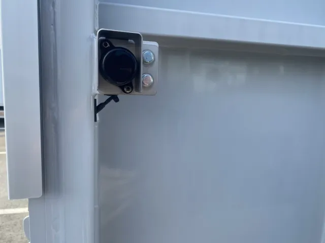 警告灯が運転席から見える右側に付いてます|トレクス  PFN24103改の写真23