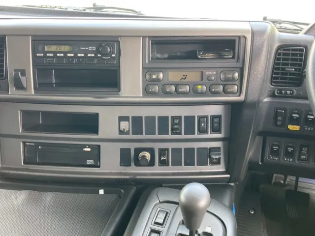インパネ廻り|日野 プロフィア QKG-FW1EXBGの写真11