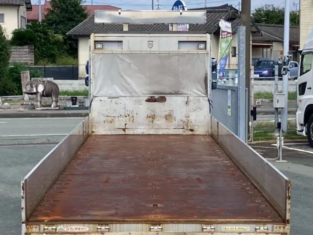 床鉄板張りです|日野 プロフィア QKG-FW1EXBGの写真17