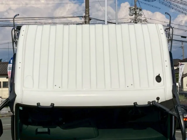 キャブ天井の状態|三菱 スーパーグレート 2KG-FS70HZの写真25