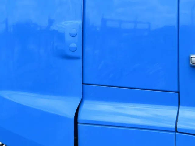 運転席側クォーターパネルにキズがあります。|日野 プロフィア 2DG-SH1EDGGの写真33