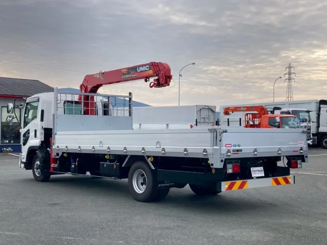 3|いすゞ フォワード 2RG-FRR90S4(2WD)の写真3