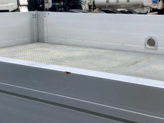 23|いすゞ フォワード 2RG-FRR90S4(2WD)の写真23