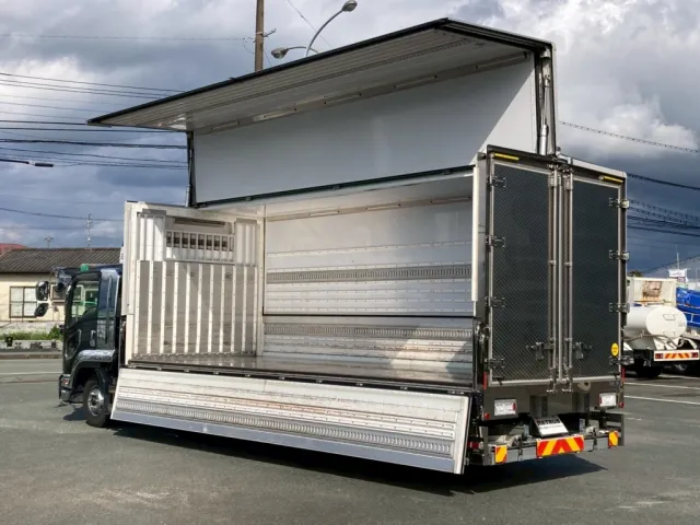 トレクス製のオーダーボディーです|いすゞ フォワード 2PG-FSR90T2の写真3