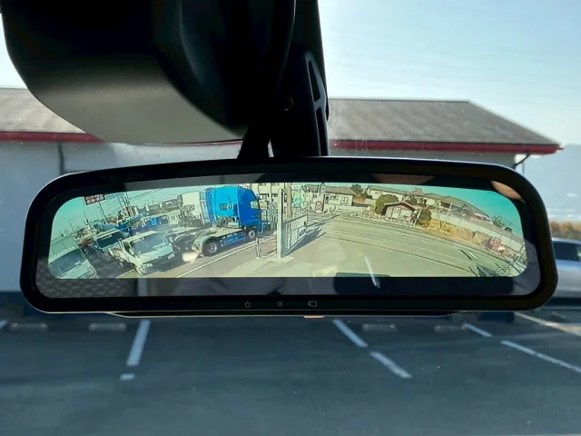 液晶バックモニター付きです。|日野 デュトロ 2KG-XZU722M(2WD)の写真16