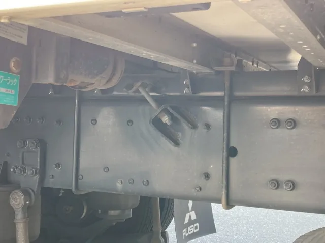 シャシとネタ組の状態|三菱 スーパーグレート 2PG-FU74HZの写真6