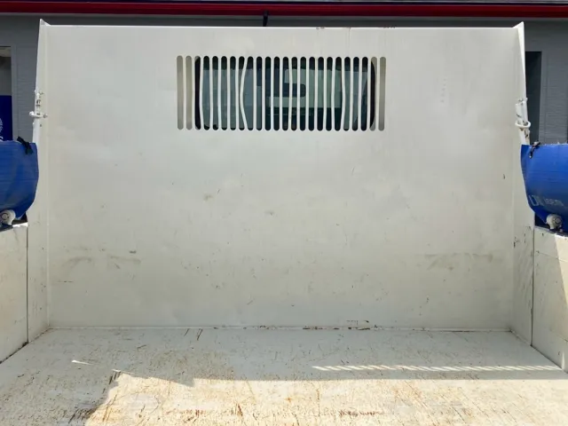 プロテクターの状態|日野 デュトロ TKG-XZU620T(2WD)の写真10