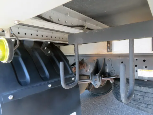 シャーシとネタの状態です。|日野 レンジャー 2KG-FD2ABA(2WD)の写真5