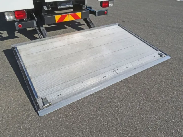 ゲートステージの状態です。|日野 レンジャー 2KG-FD2ABA(2WD)の写真13