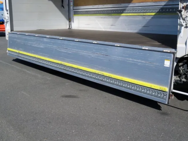 運転席側アオリ内側の状態です。|日野 レンジャー 2KG-FD2ABA(2WD)の写真18