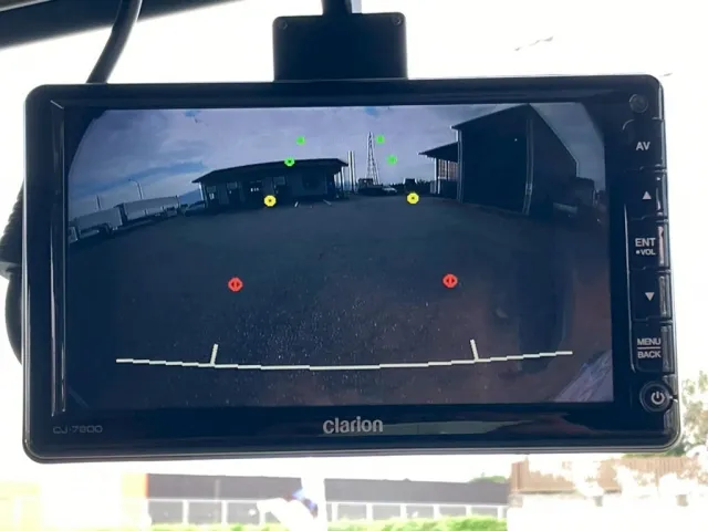 液晶バックモニター付きです。|UDトラックス  2DG-GW6ELHの写真16