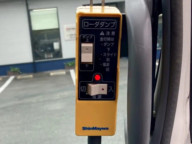 34|日野 デュトロ TKG-XZU620T(2WD)の写真34