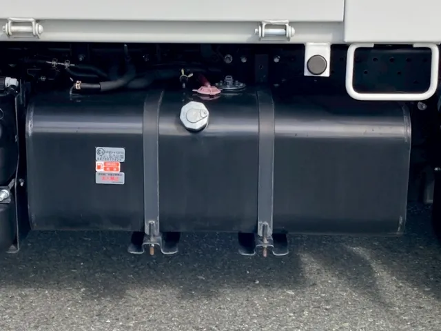 燃料タンクは60Lです。|マツダ トヨエース 2RG-LKR88AD(2WD)の写真16