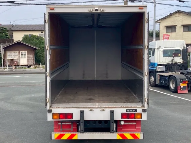 10|いすゞ ギガ QKG-CYL77AMの写真10