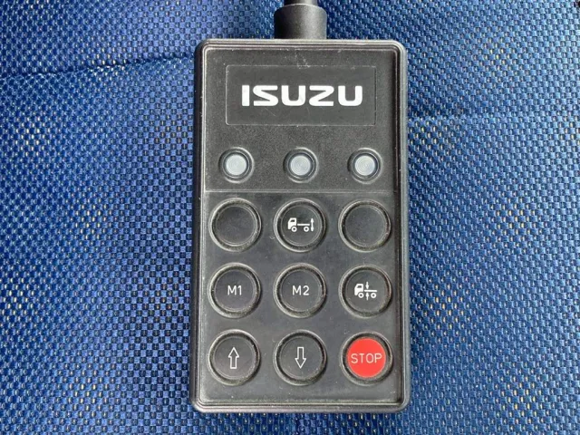 31|いすゞ ギガ QKG-CYL77AMの写真31