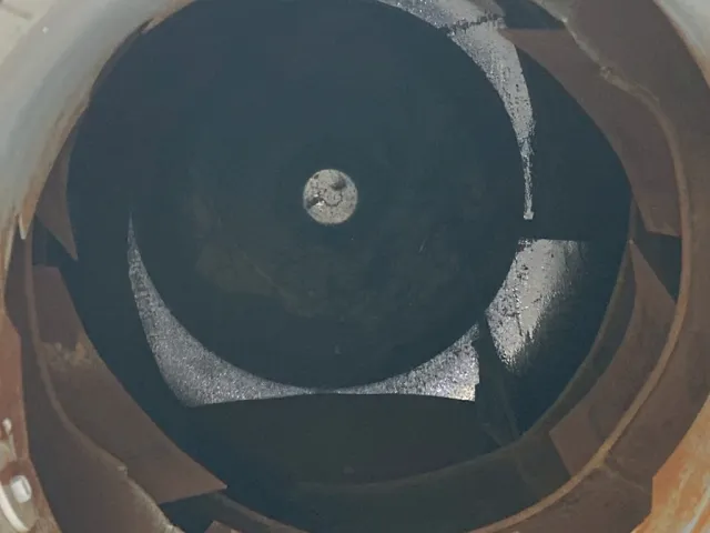 ドラム内部の状態です。|三菱 ファイター 2KG-FK72F(2WD)の写真10