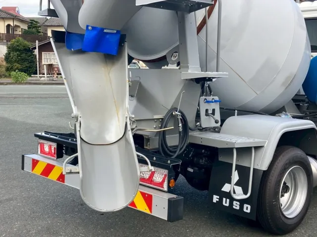 シュートの状態です。|三菱 ファイター 2KG-FK72F(2WD)の写真15