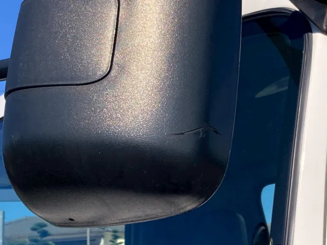 ミラーにすり傷が有ります|いすゞ フォワード SKG-FRR90S2の写真15