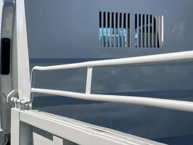 コボレーンパイプに曲りが有ります|いすゞ フォワード SKG-FRR90S2の写真19